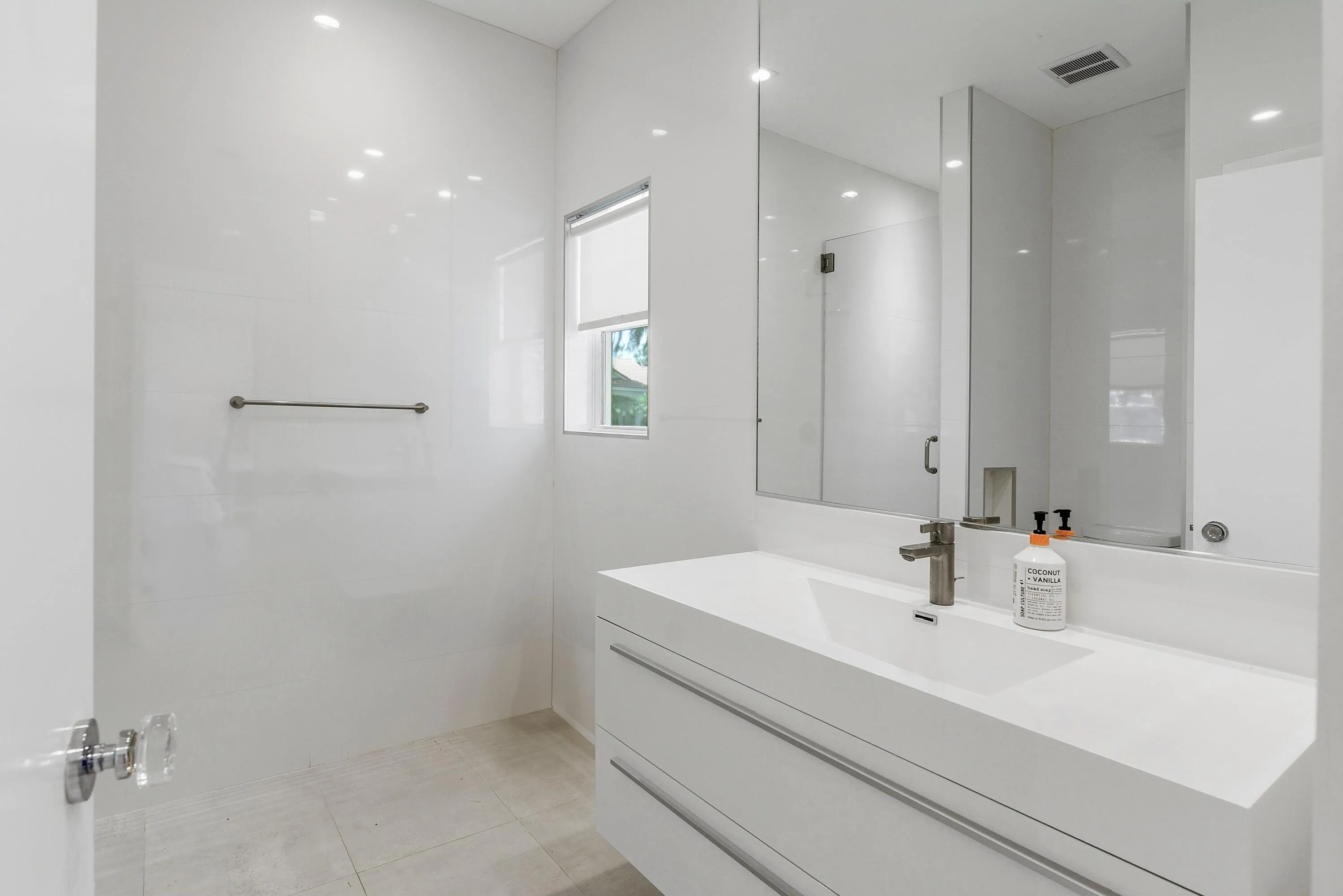 en suite bathroom