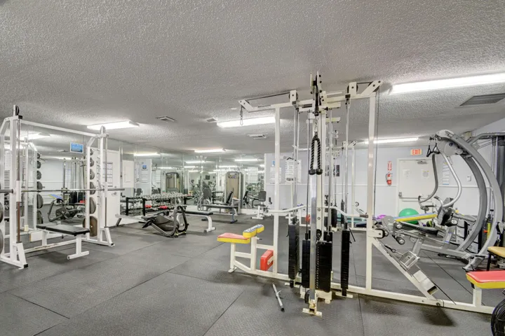 Golden Lakes Club House A