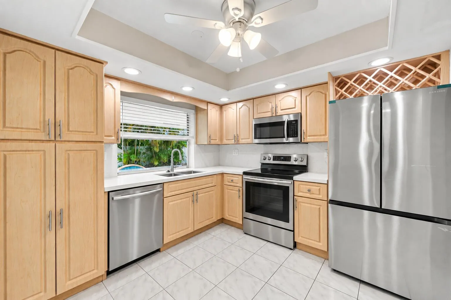Kitchen 2