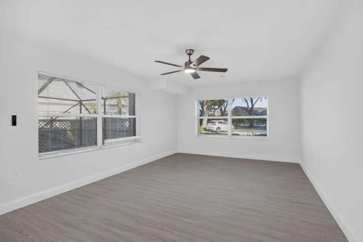 12-web-or-mls-BS1A9584