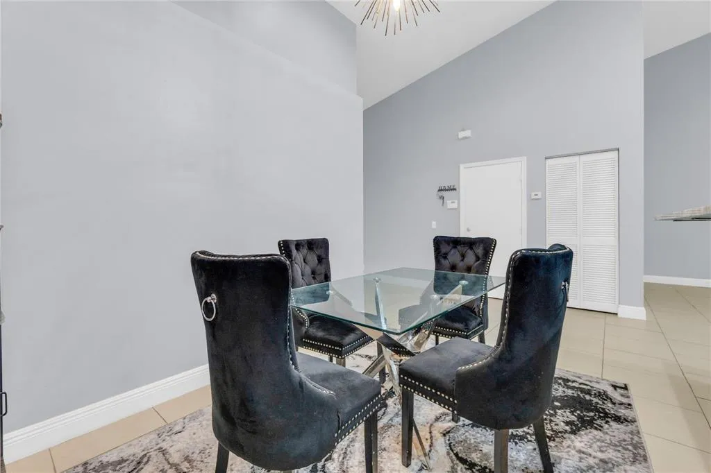 3003 dining
