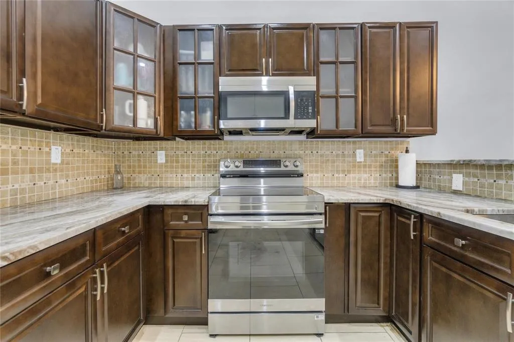 3003 kitchen cabinets