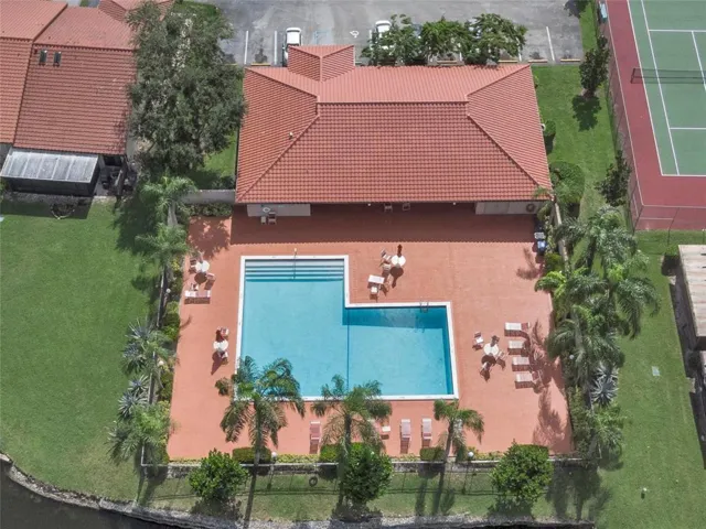 3003 pool