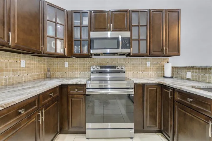 3003 kitchen cabinets