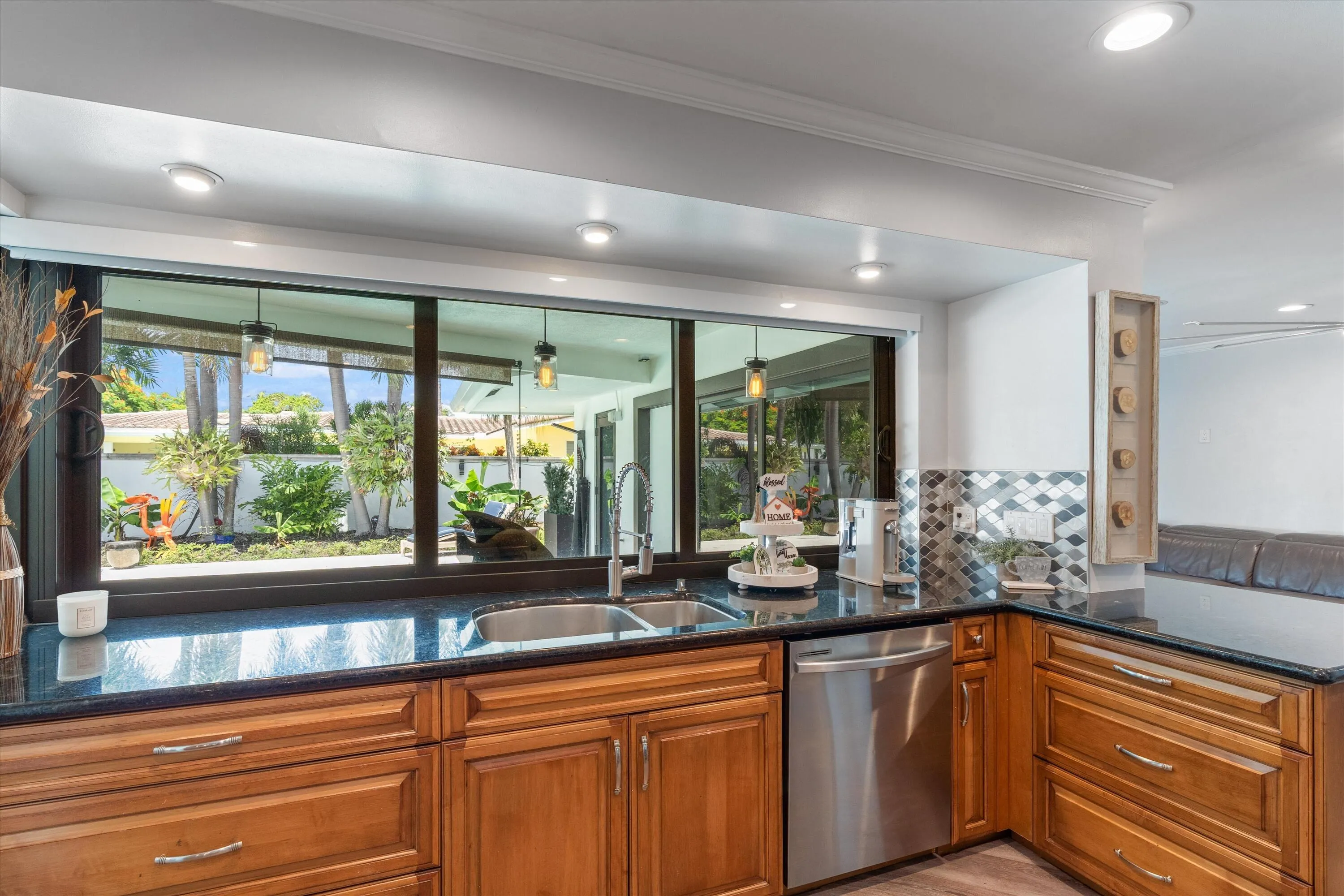08-1107 SE 14th Terrace Deerfield Beach,