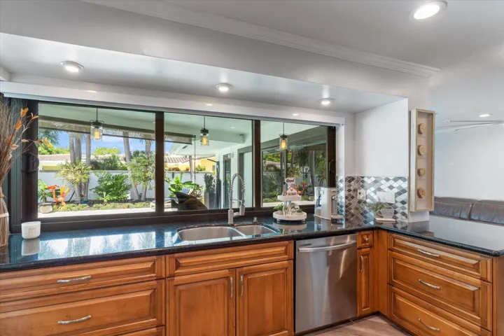 08-1107 SE 14th Terrace Deerfield Beach,