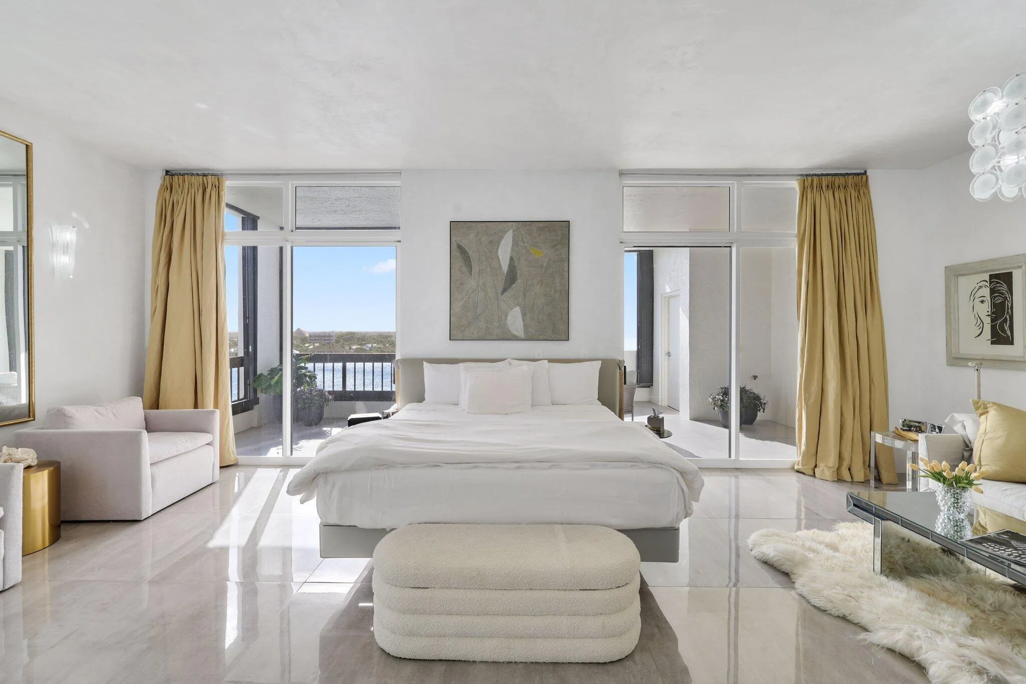 Luxurious Master Bedroom