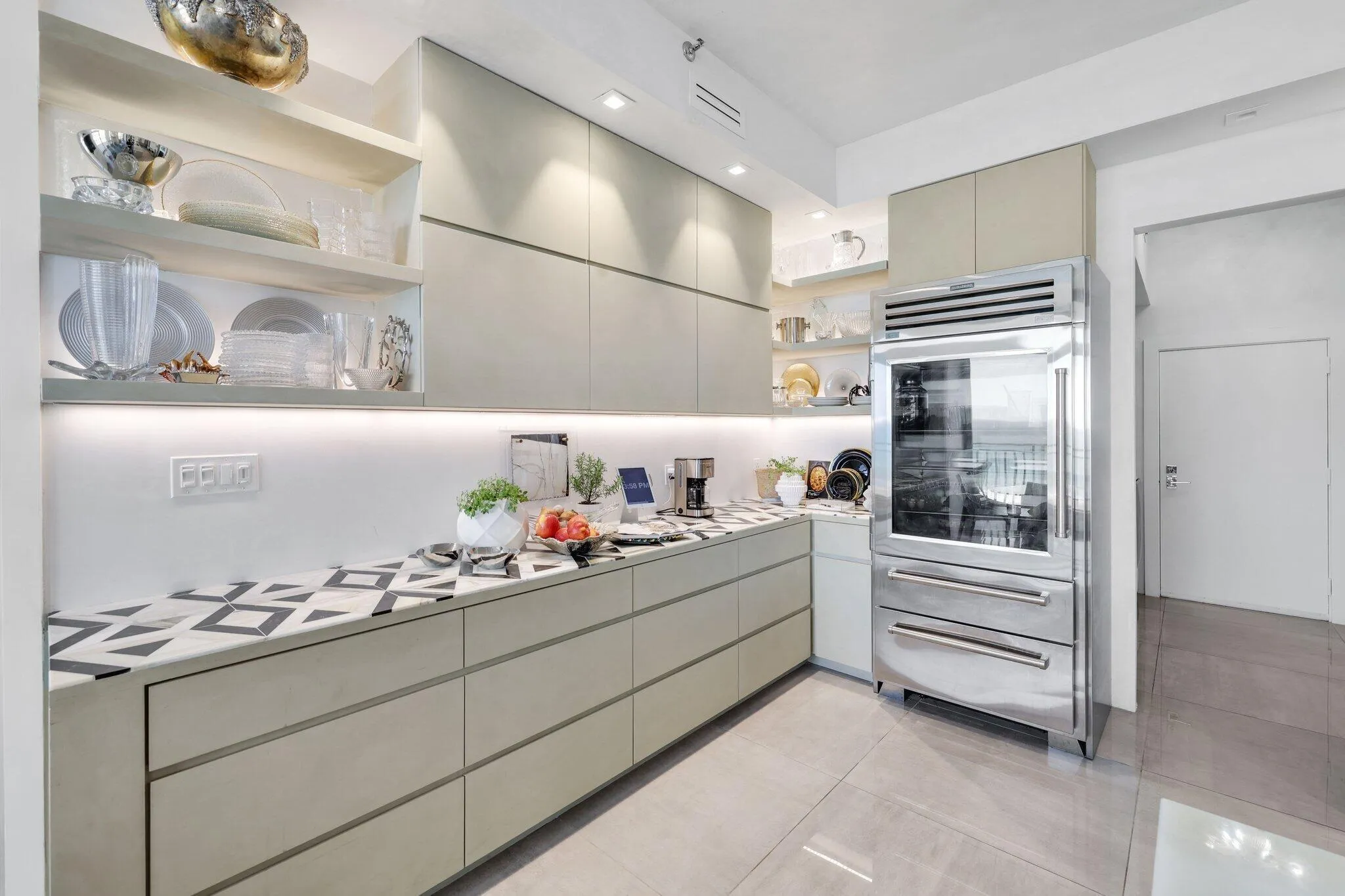 Great Counter space