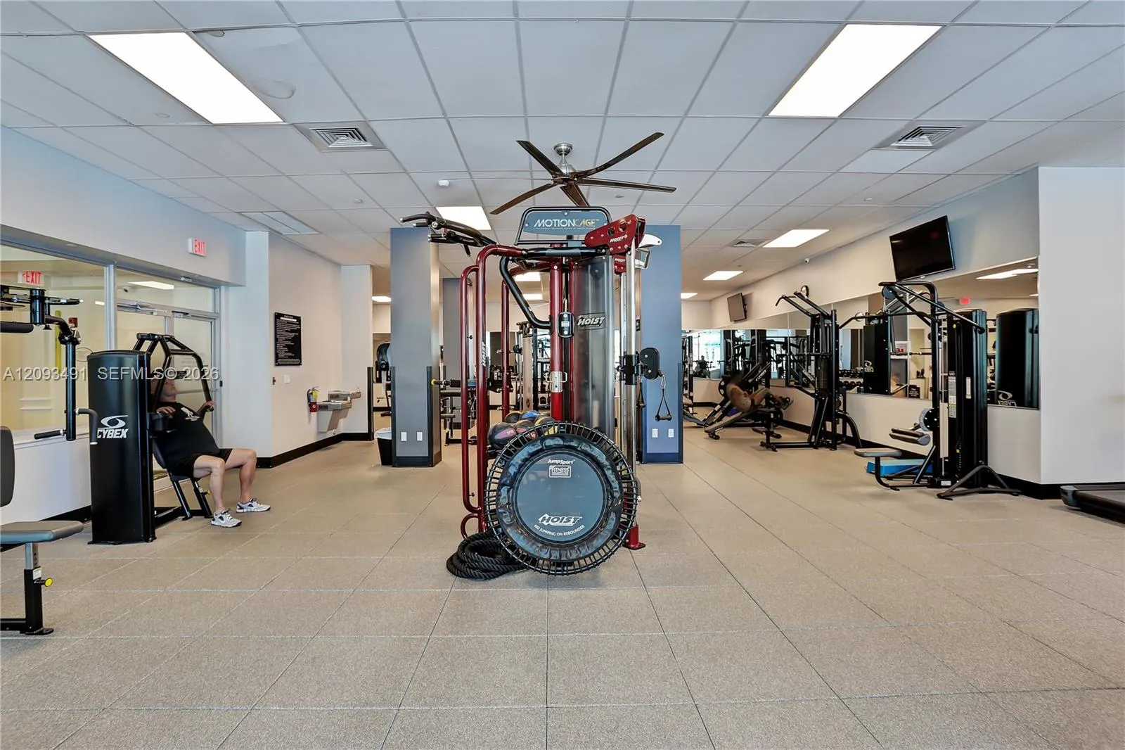 Photo 32