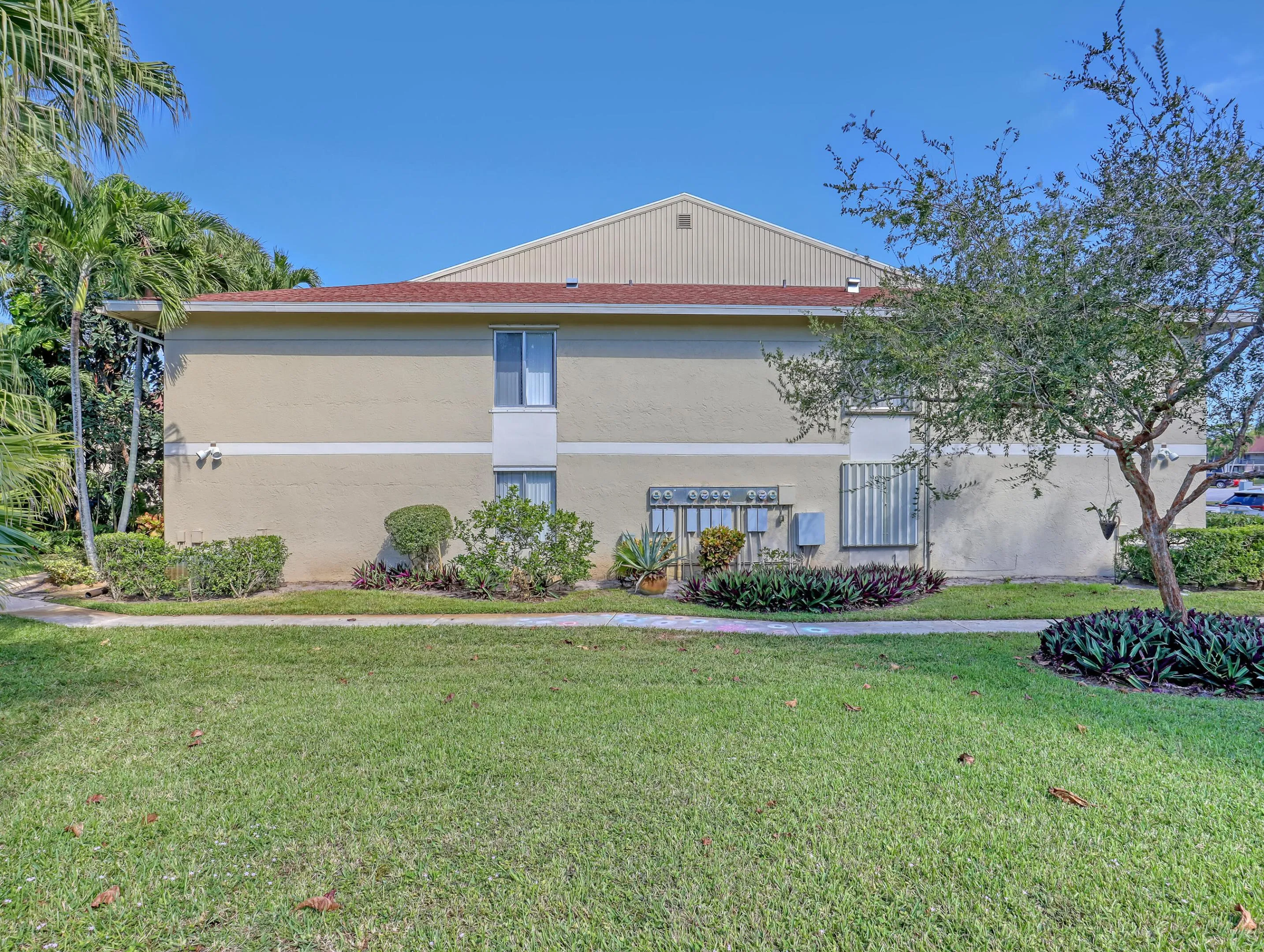 6552 Chasewood (5)