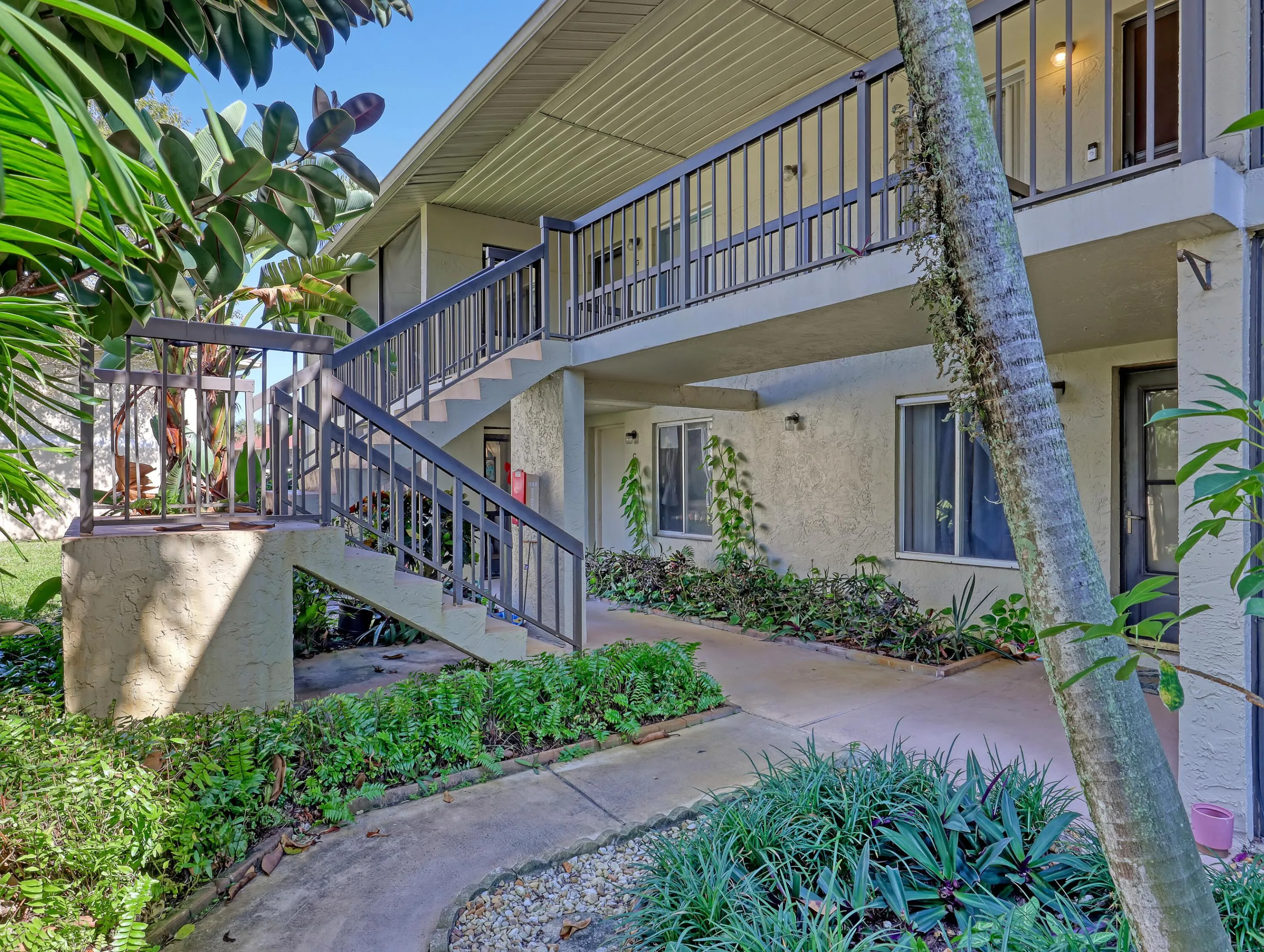 6552 Chasewood (7)