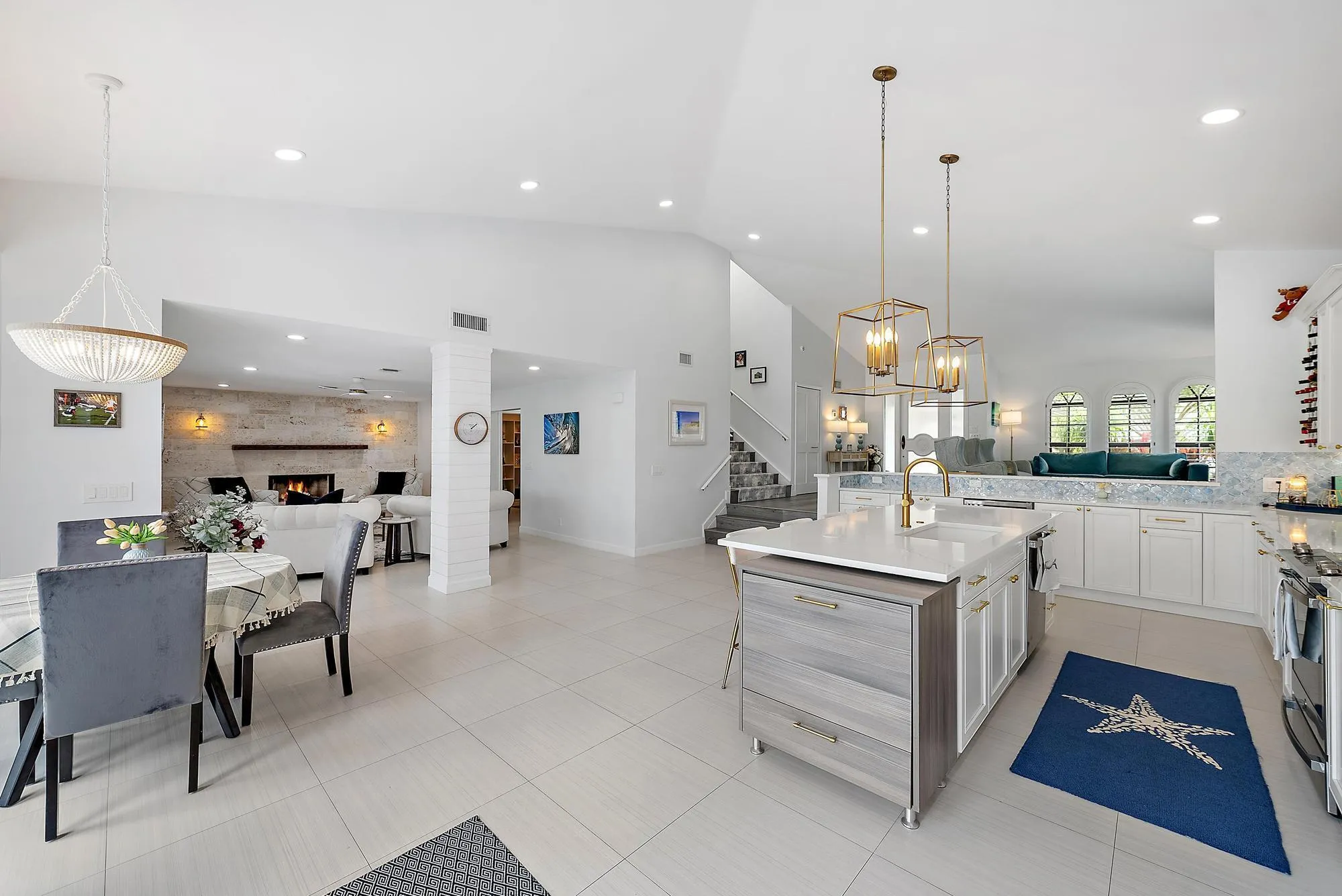 129 Olympus Way-19
