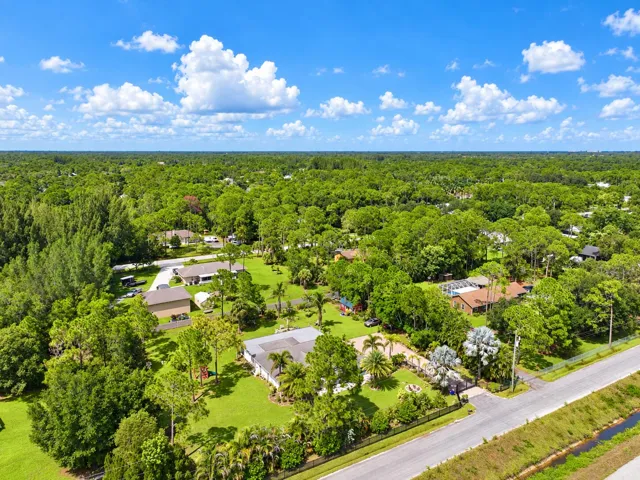 05_bright_neighborhood_aerial