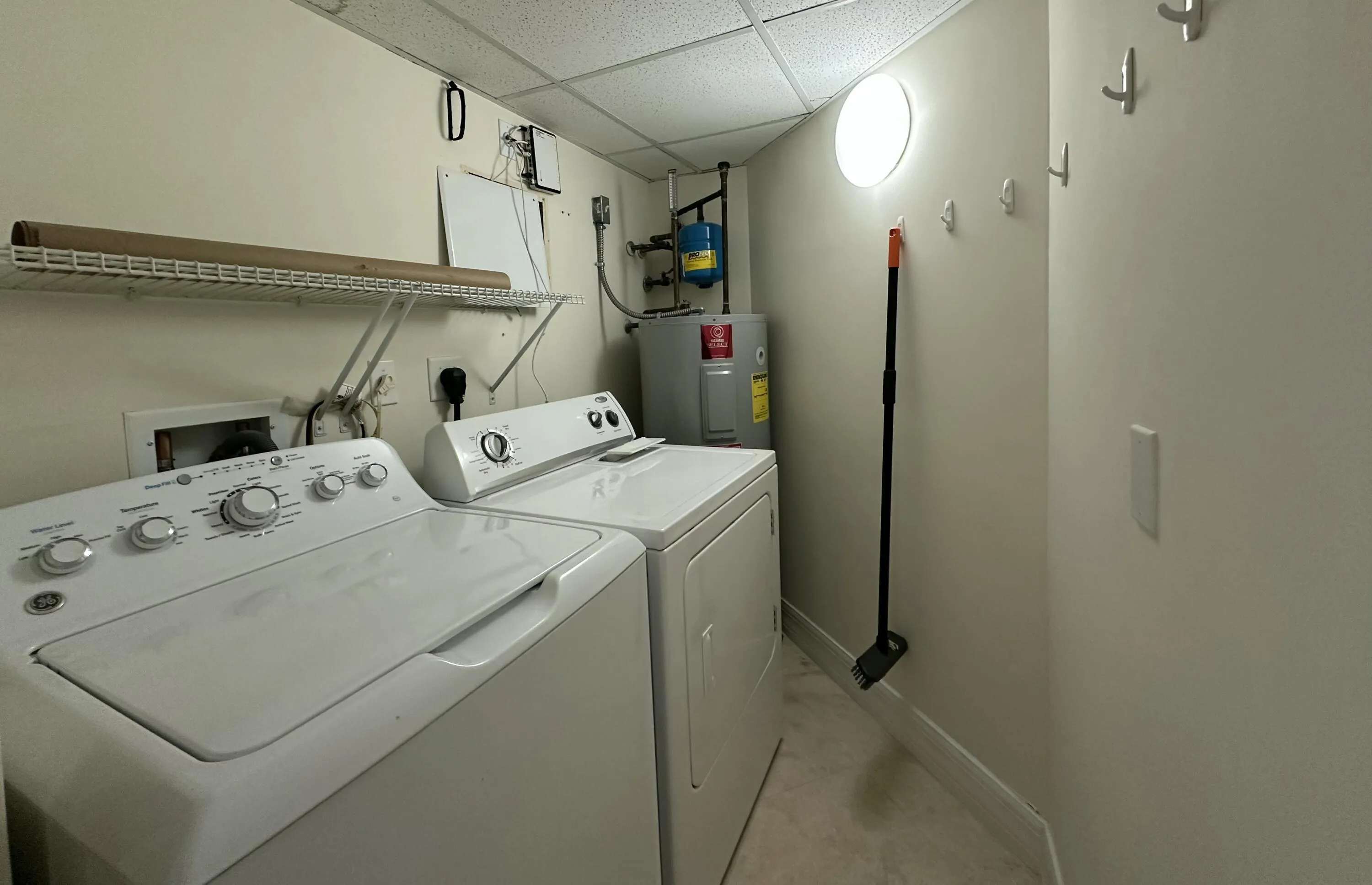 Washer / Dryer in Unit