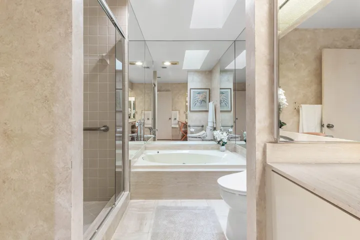 029-61HampshireLane-BoyntonBeach-FL-3343