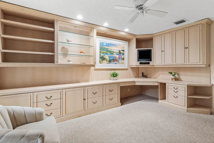 031-61HampshireLane-BoyntonBeach-FL-3343