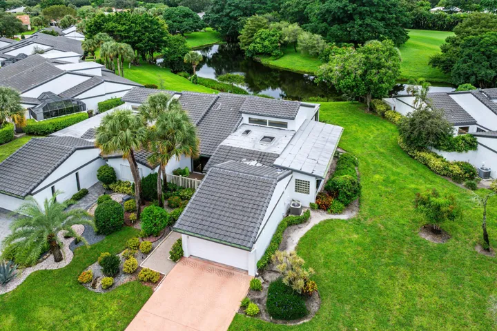 040-61HampshireLane-BoyntonBeach-FL-3343