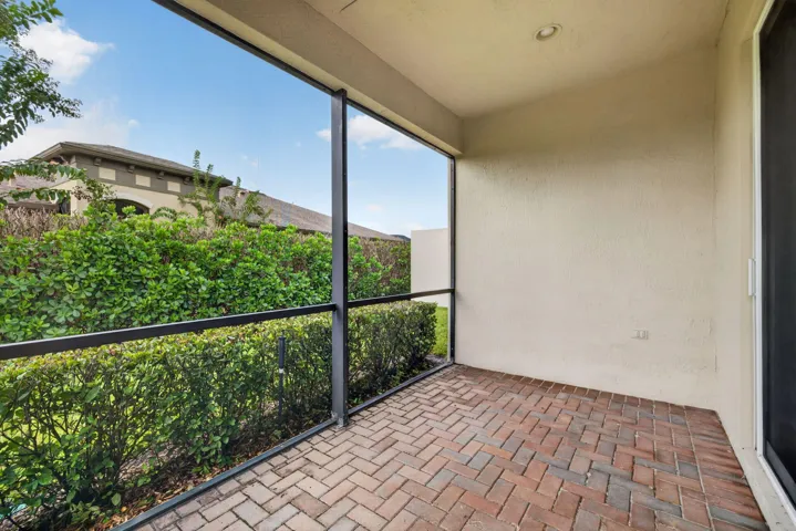 35-web-or-mls-3A5A9704