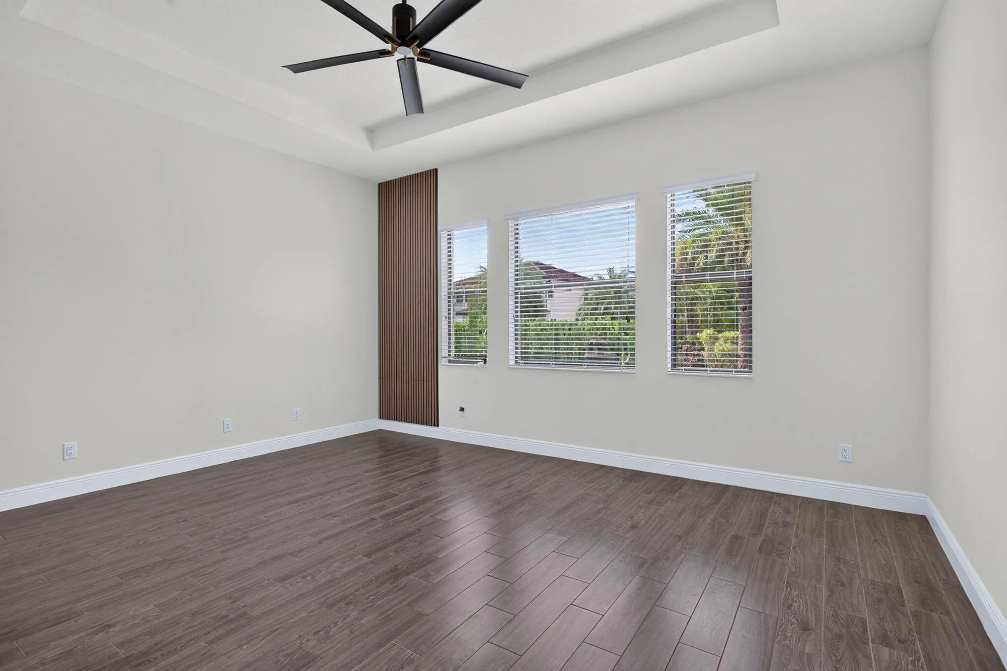 40-web-or-mls-11760-39