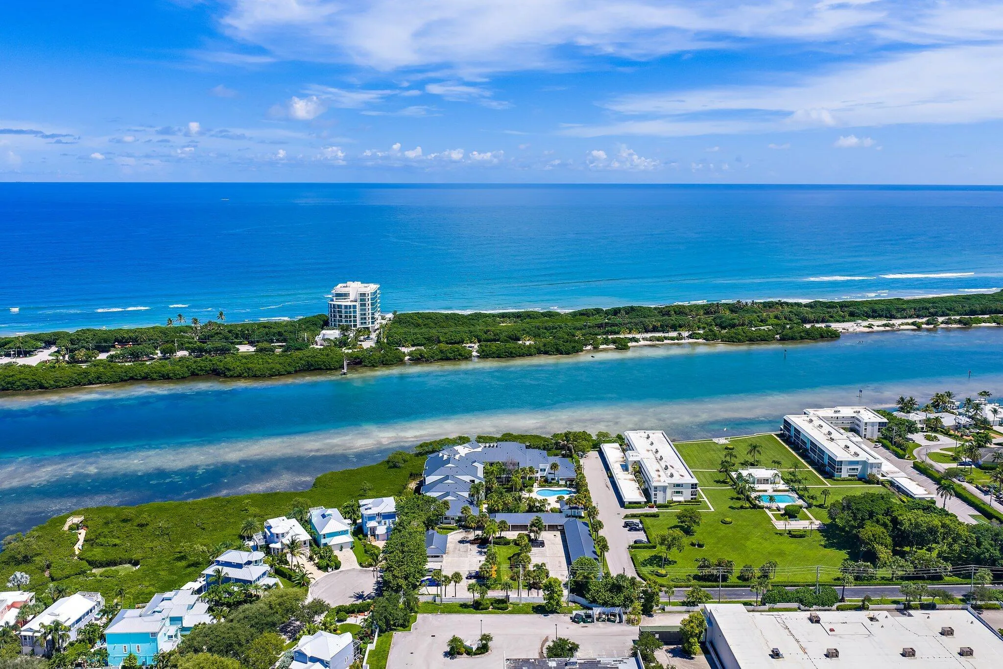 016-200WaterwayRd-Tequesta-SMALL