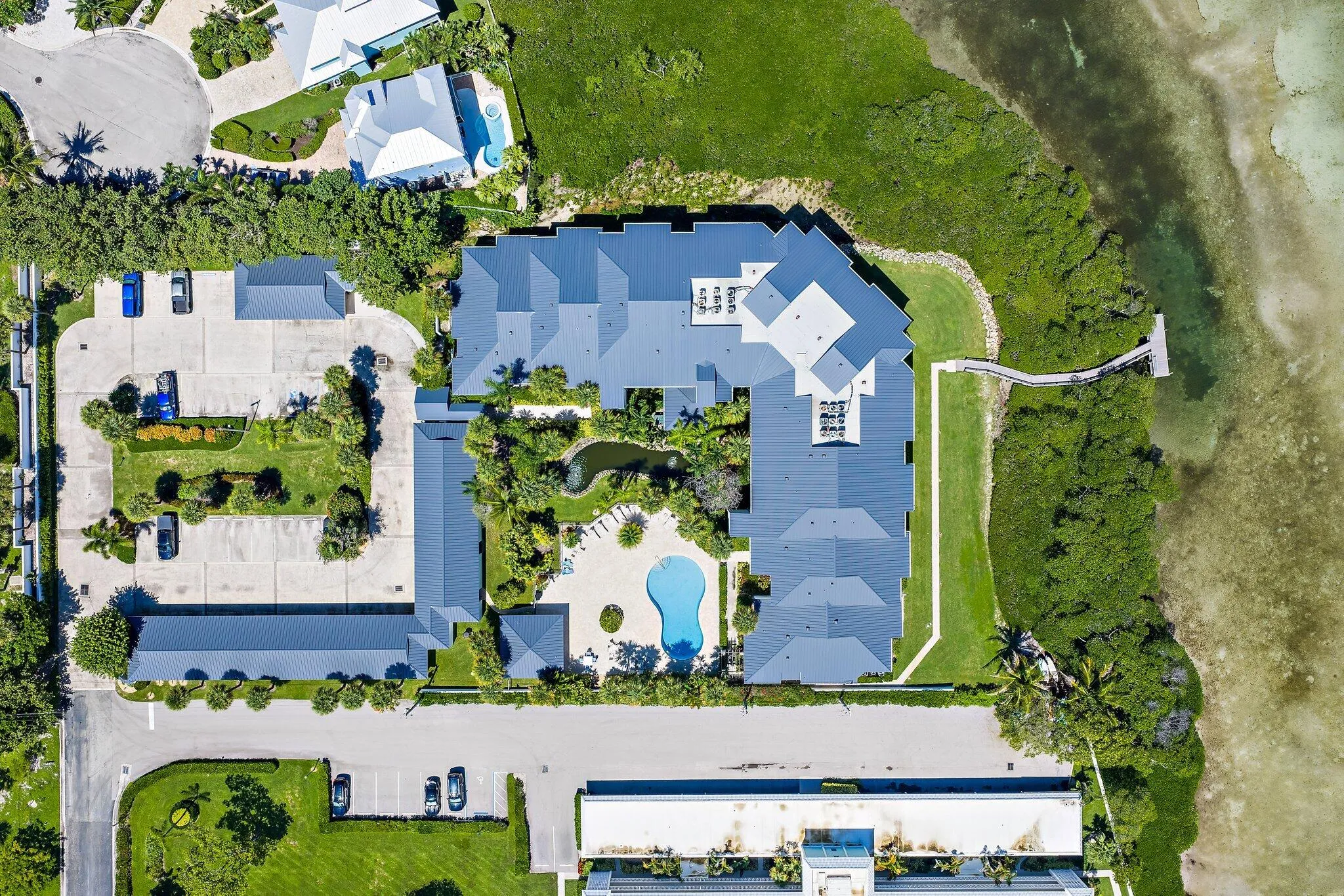 027-200WaterwayRd-Tequesta-SMALL