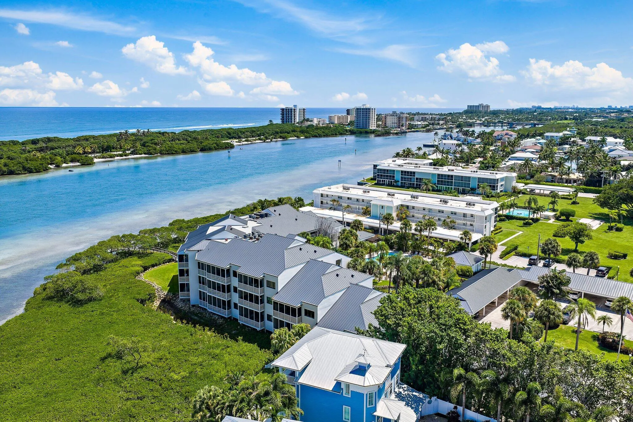 013-200WaterwayRd-Tequesta-SMALL