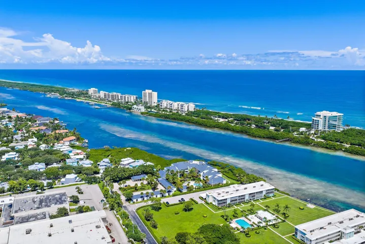 018-200WaterwayRd-Tequesta-SMALL