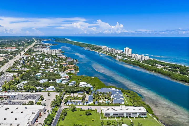 019-200WaterwayRd-Tequesta-SMALL