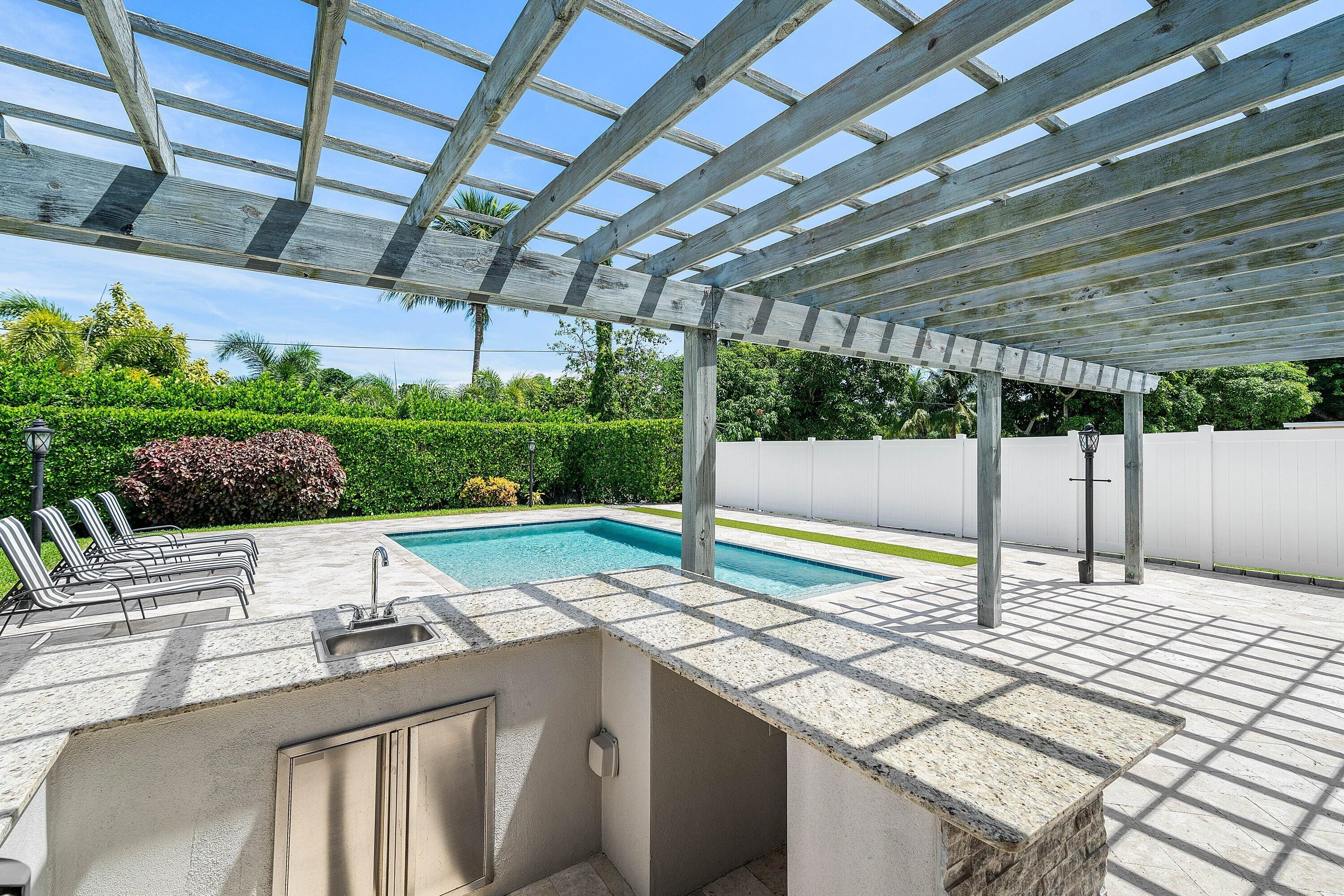 044-3616Southeast2ndStreet-BoyntonBeach-