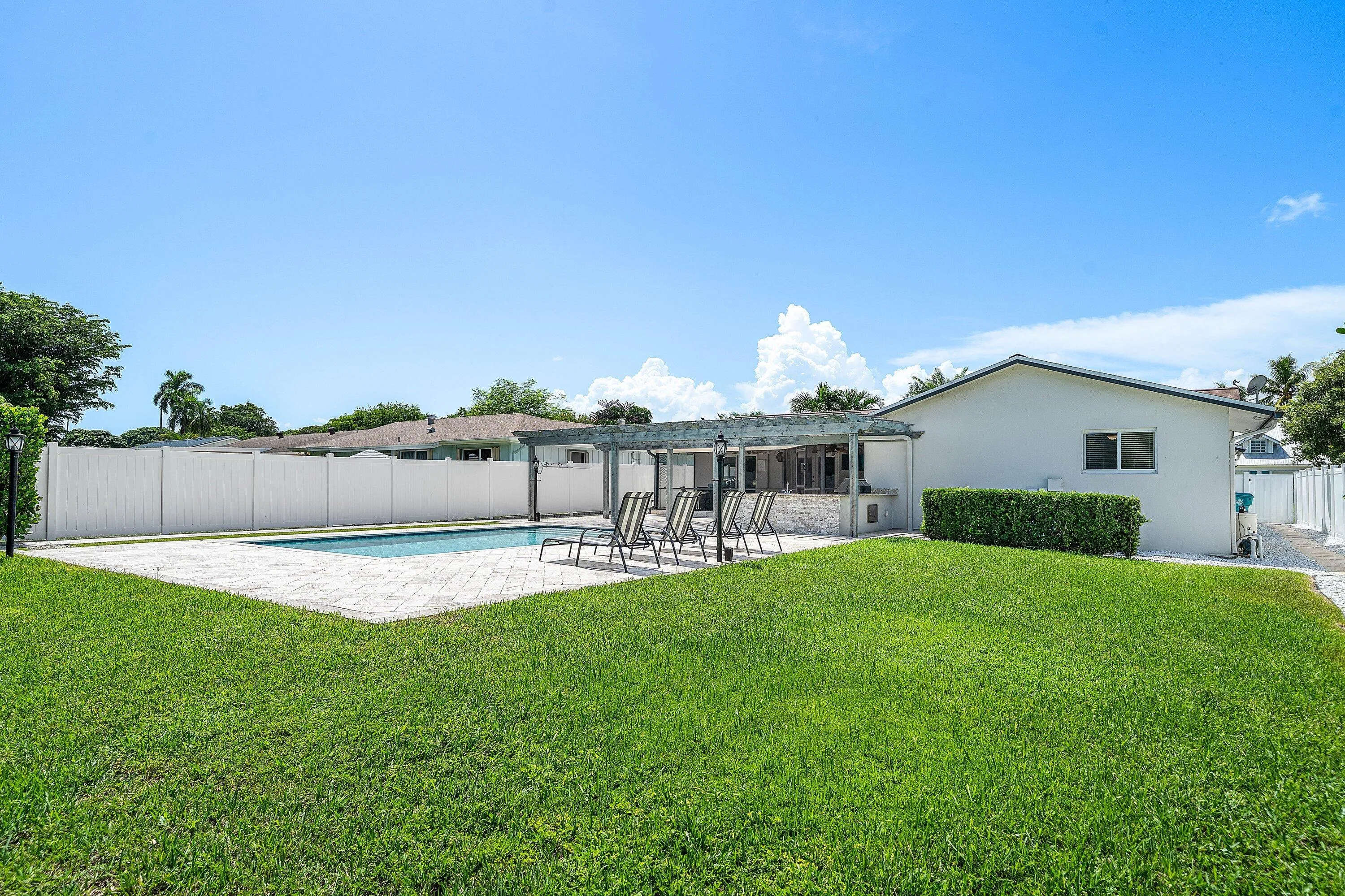 048-3616Southeast2ndStreet-BoyntonBeach-