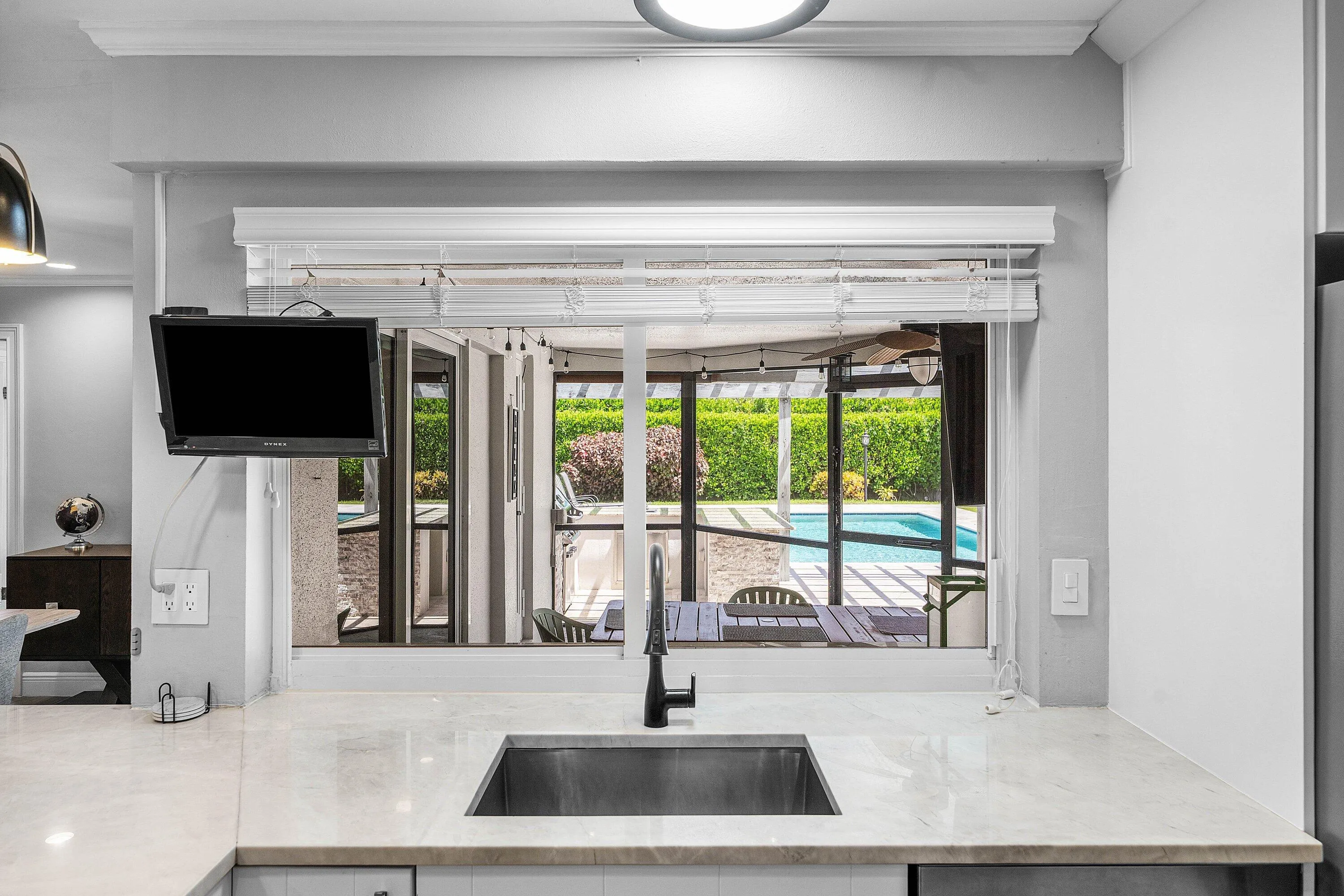 020-3616Southeast2ndStreet-BoyntonBeach-