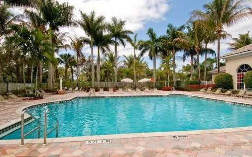 82-web-or-mls-miznerpointe