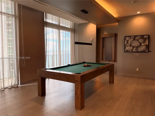 pool table room