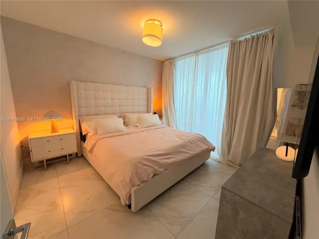 master bedroom with enough space for a king size