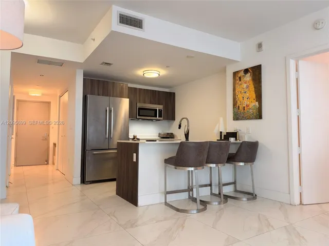 kitchen with eat in island