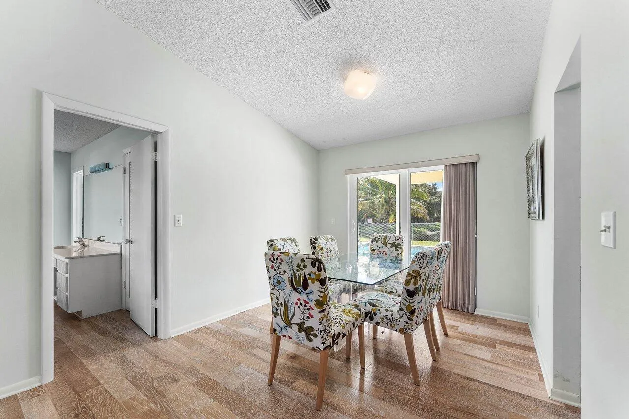 012-128SandpiperAvenue-RoyalPalmBeach-FL