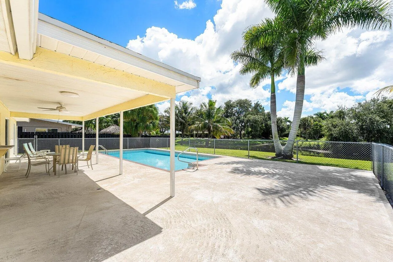 027-128SandpiperAvenue-RoyalPalmBeach-FL