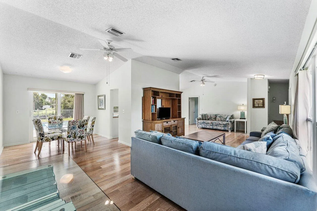 015-128SandpiperAvenue-RoyalPalmBeach-FL