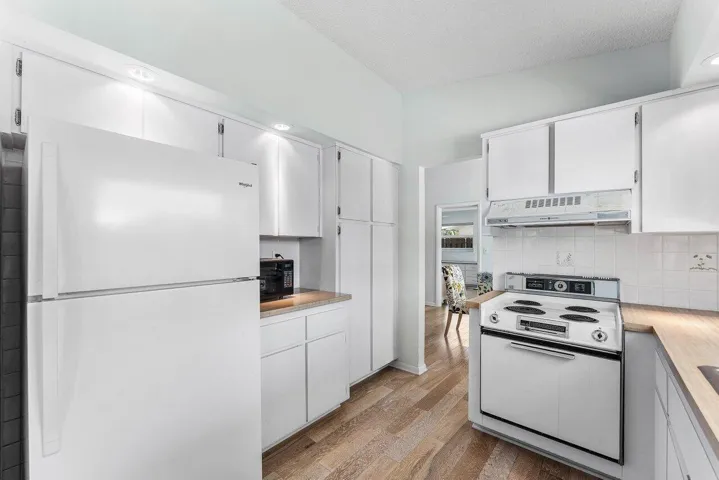 006-128SandpiperAvenue-RoyalPalmBeach-FL