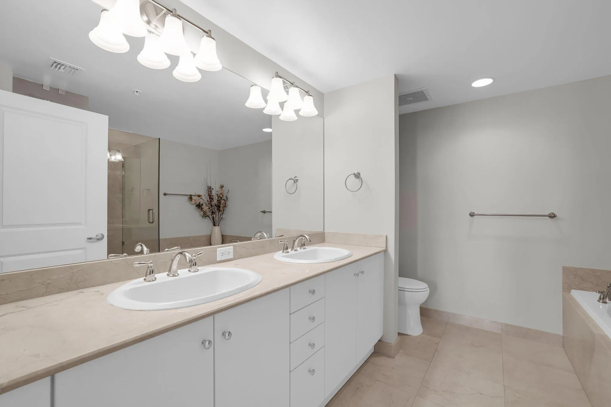 450 N Federal Hwy - 23.jpg-SMALL