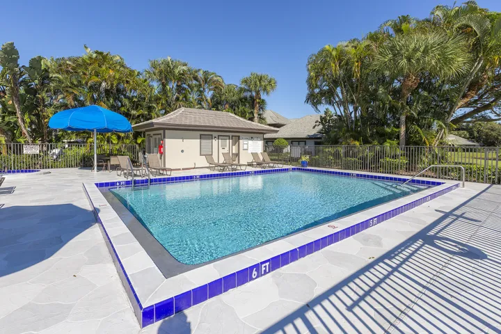 37_Pool
