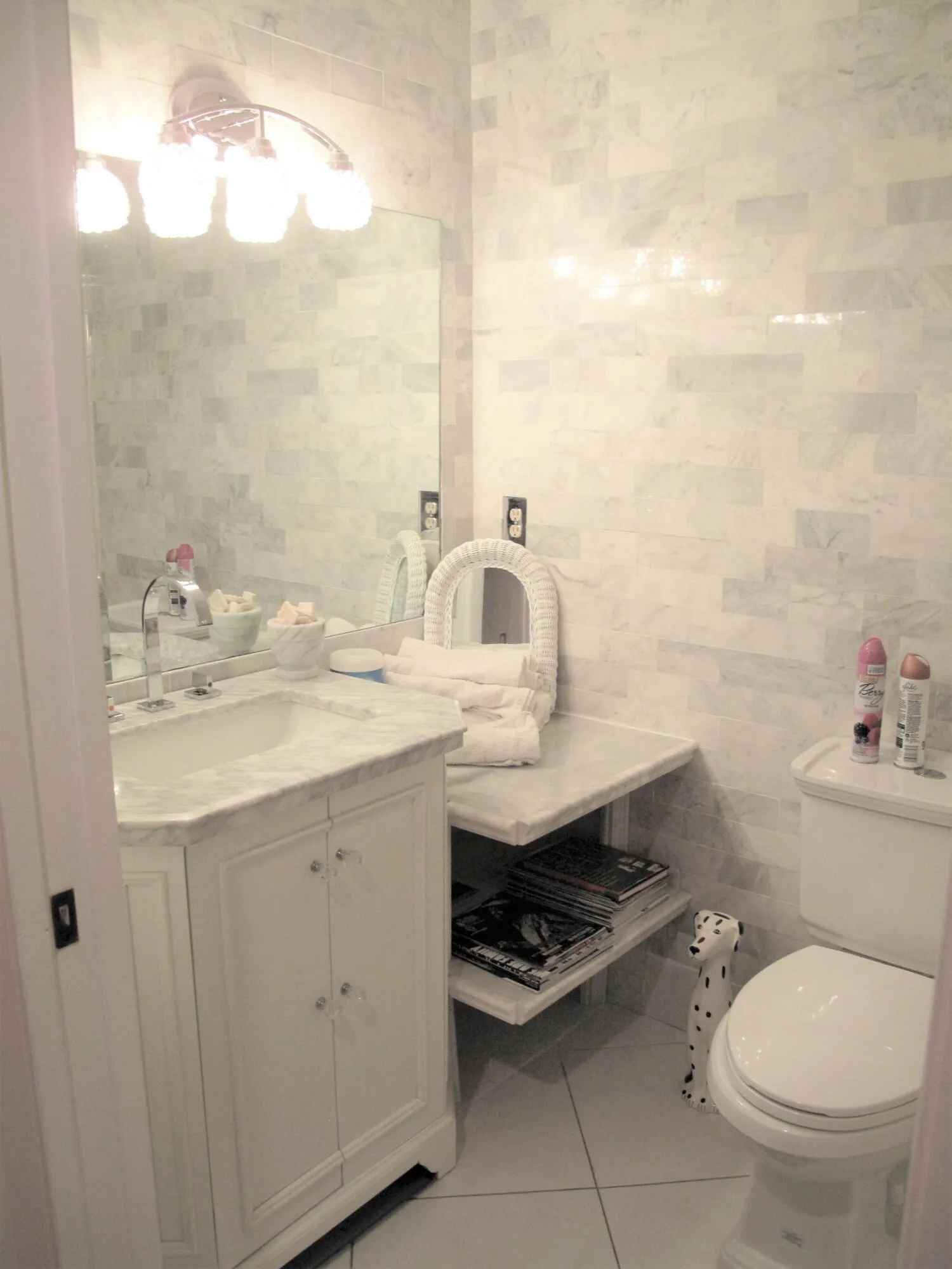 Guest hallway bathroom with shower stall