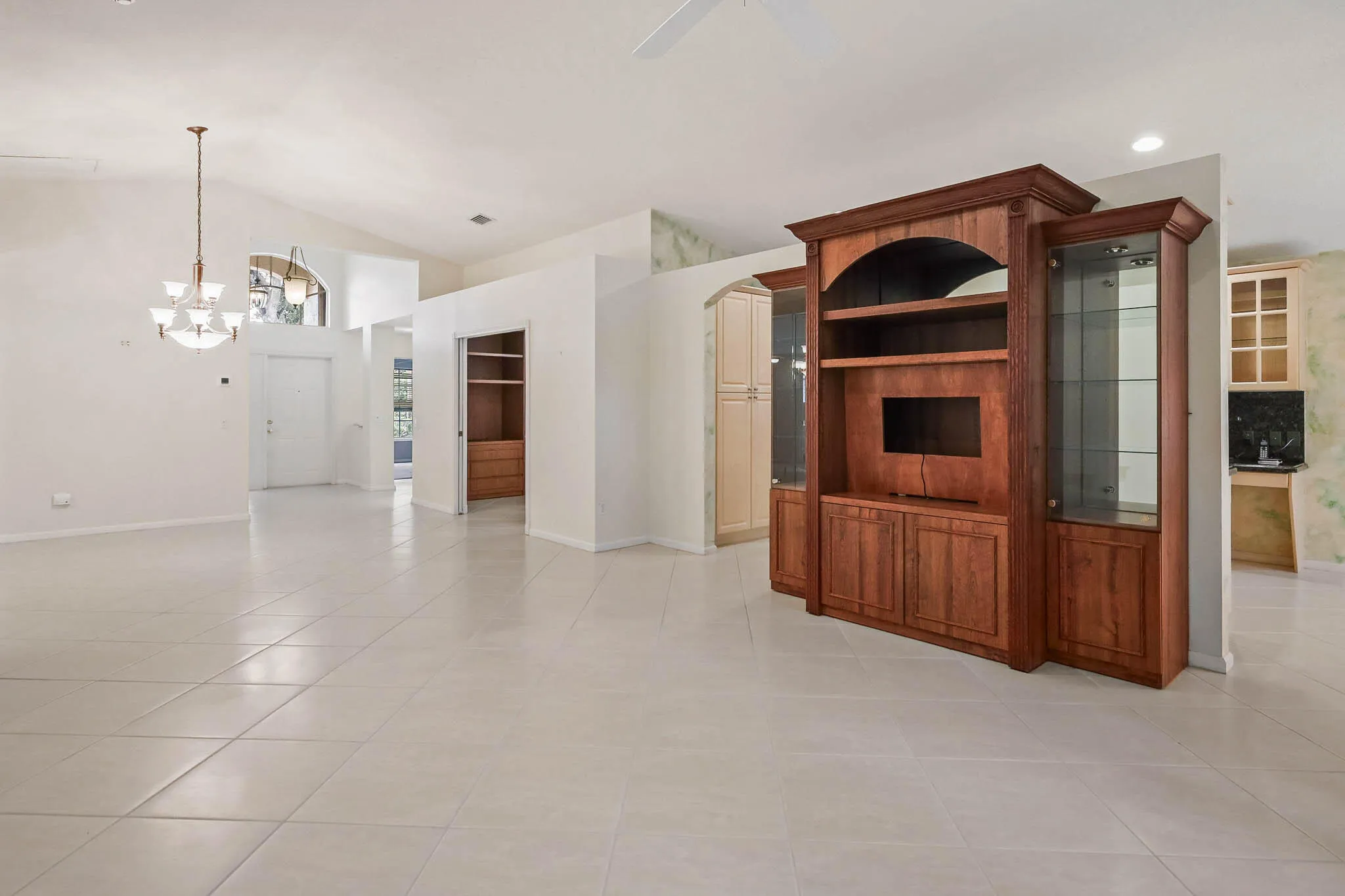 7286 Wailea Ave (8)