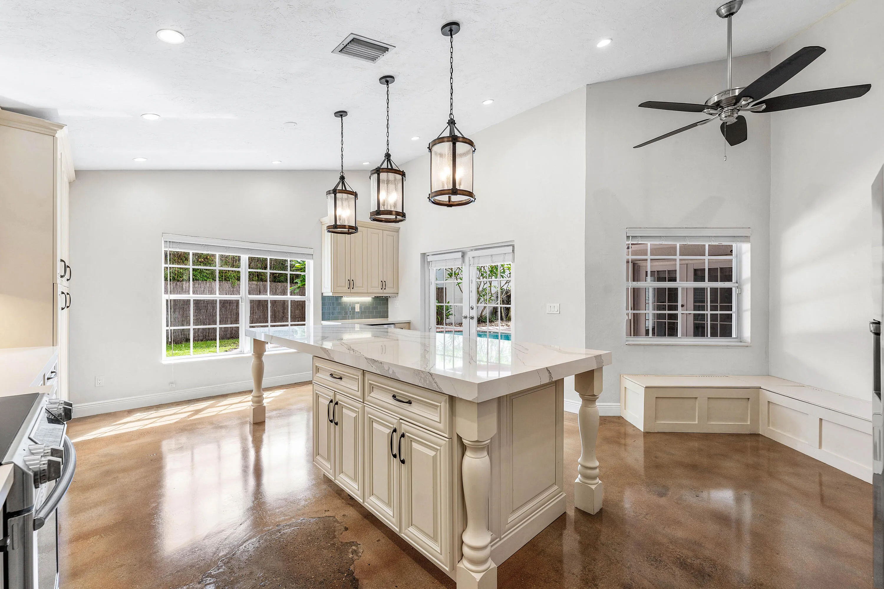 014-3145WestQuaysideDrive-Hollywood-FL-3