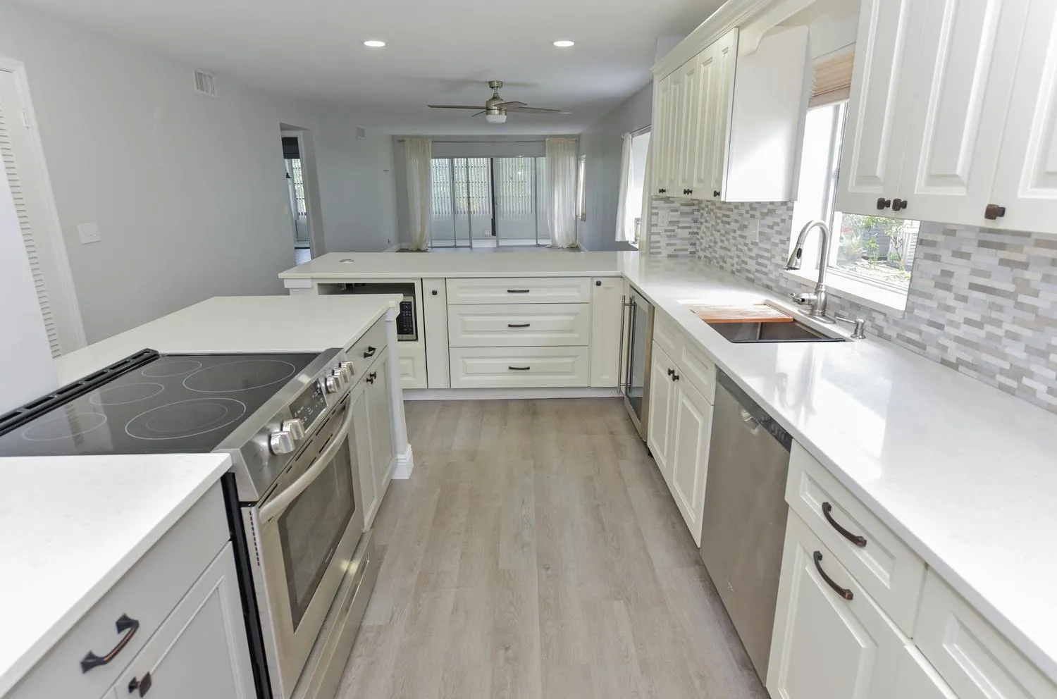 009-022-5759 Phoenix Palm Ct-1500x992