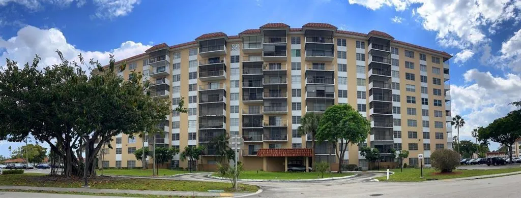 14 Building XI front
