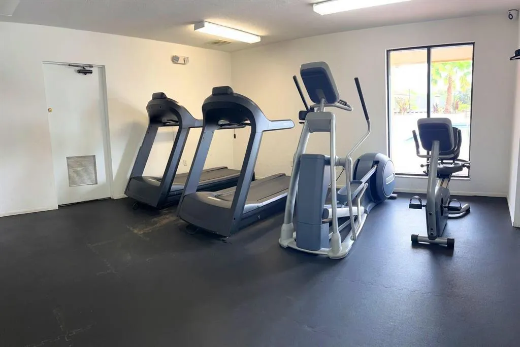 31 Manors of Inverrary Recreation Ctr