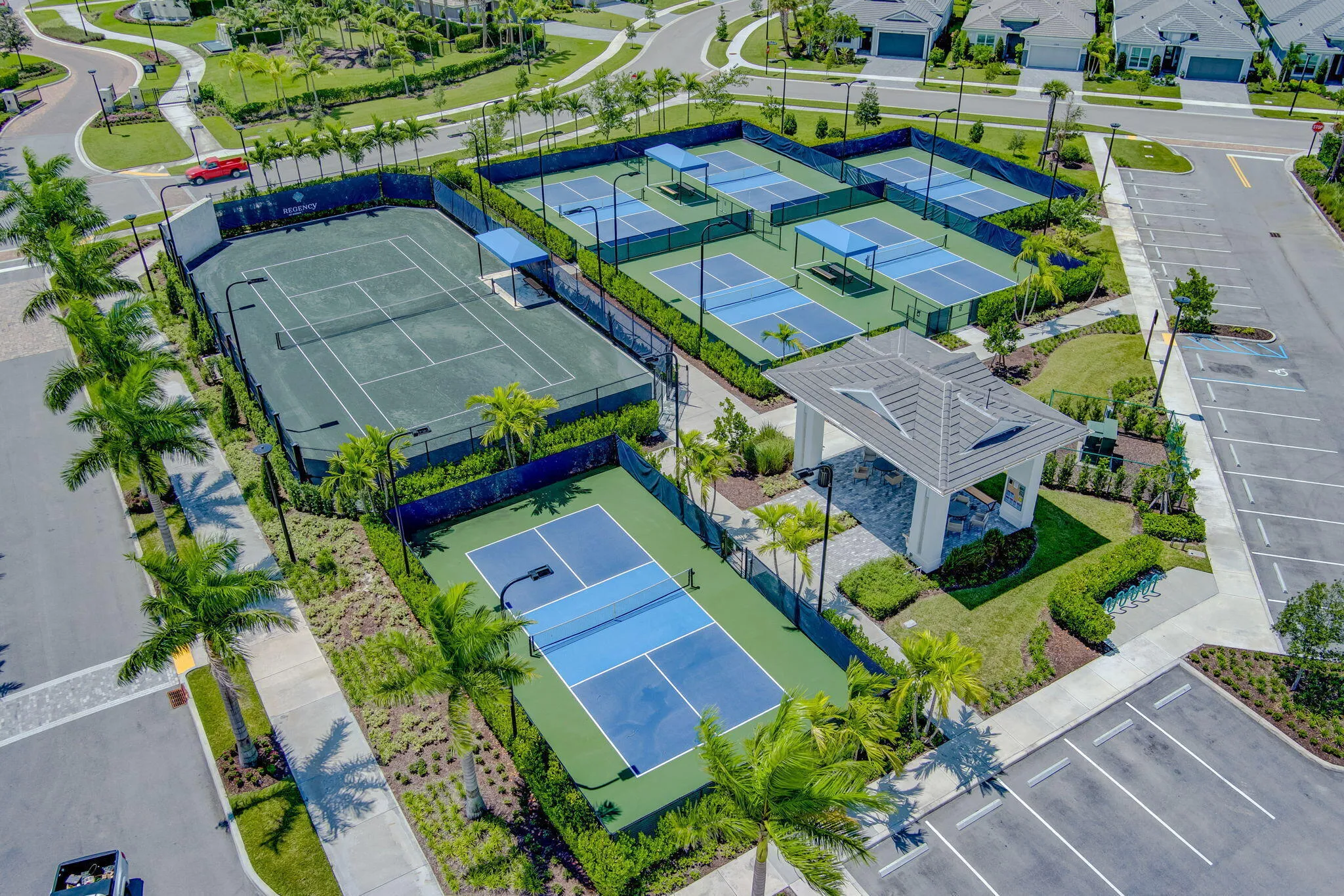 Pickleball & Tennis