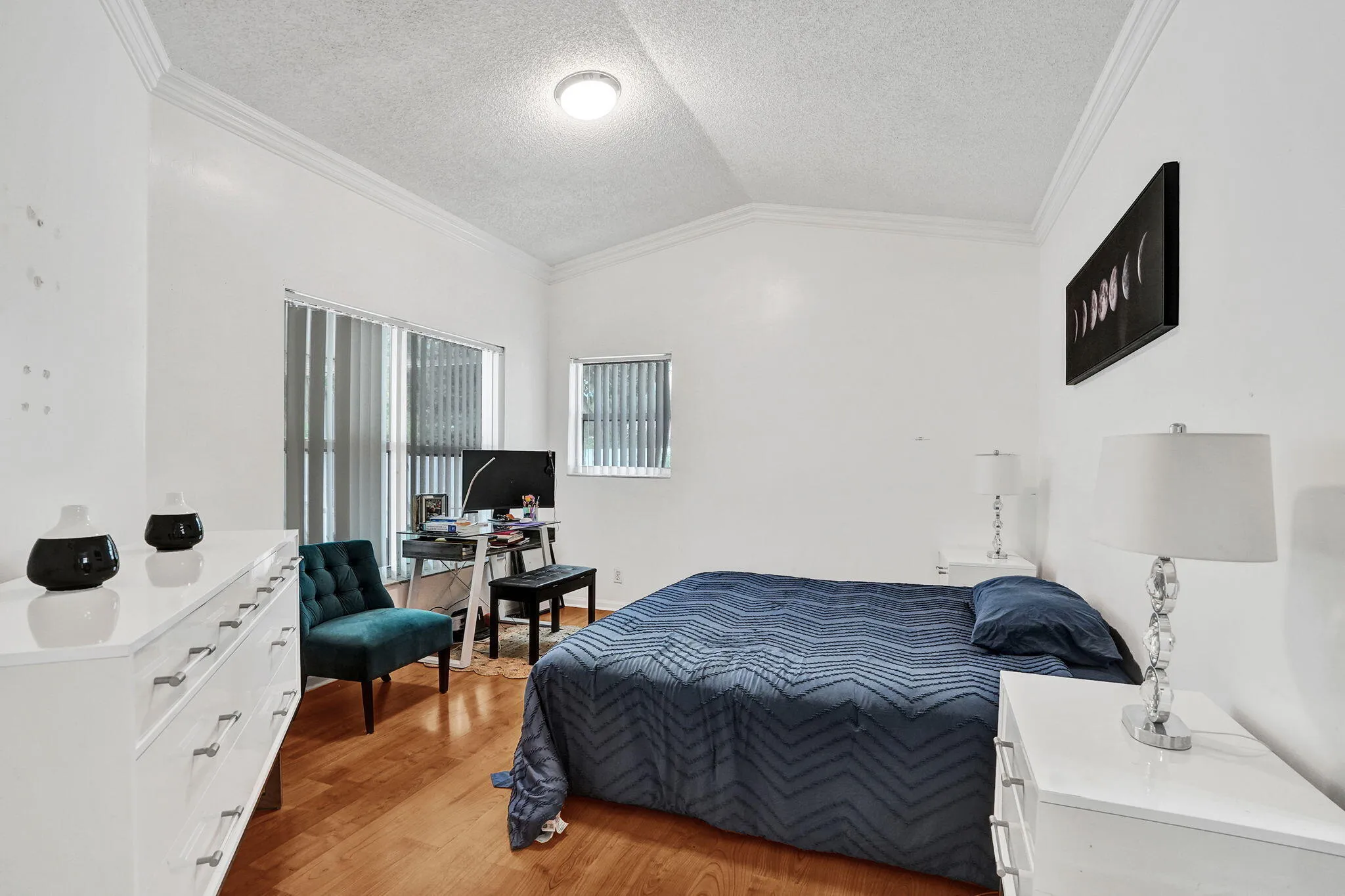 Bed Room