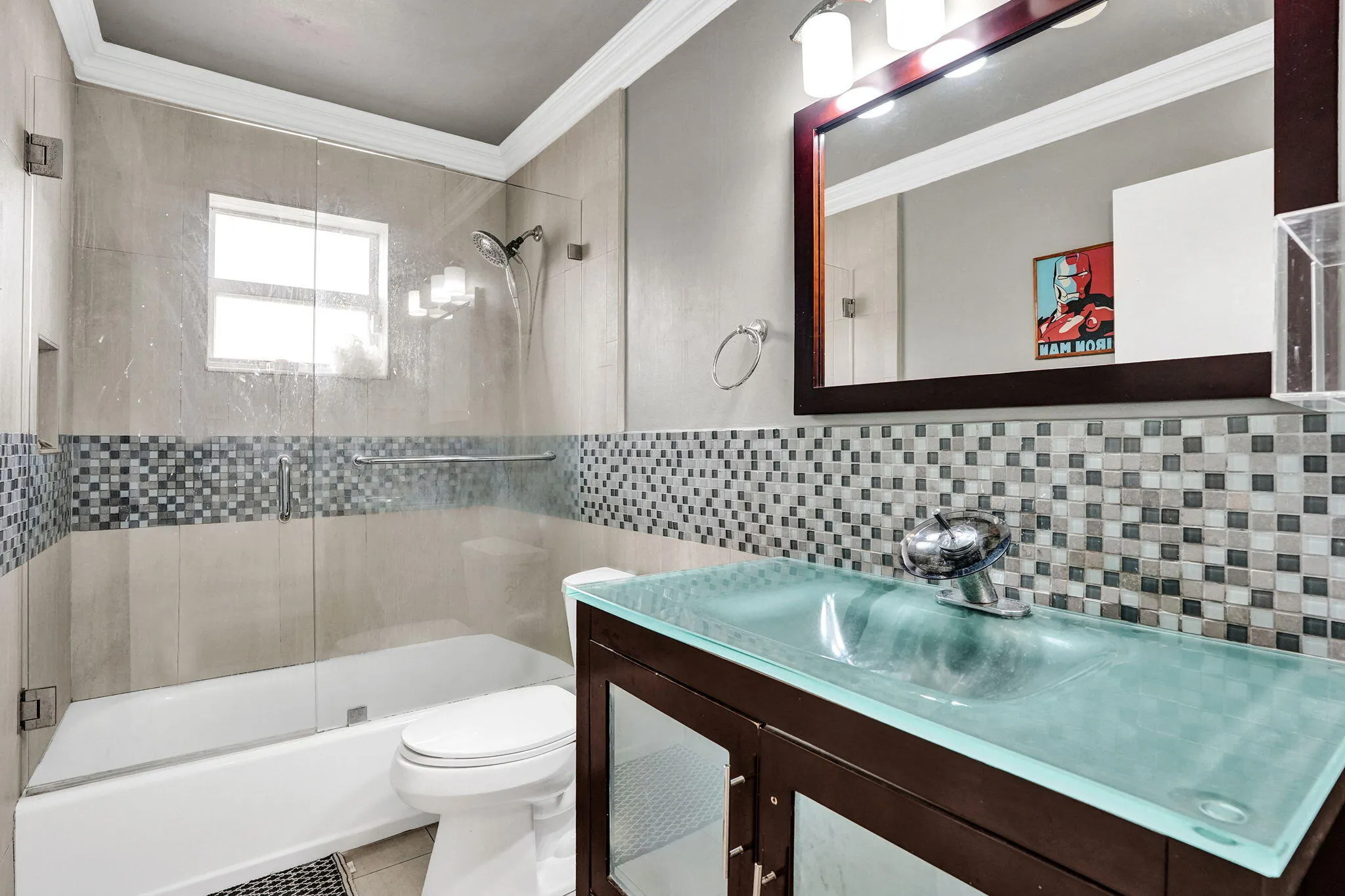 2nd Bathroom